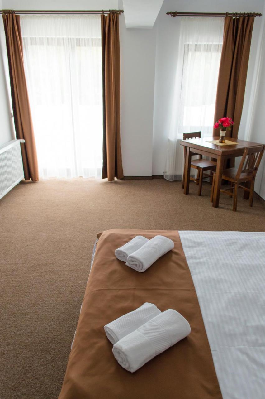 Pensiune Casa Ampeia Alba Iulia Zewnętrze zdjęcie