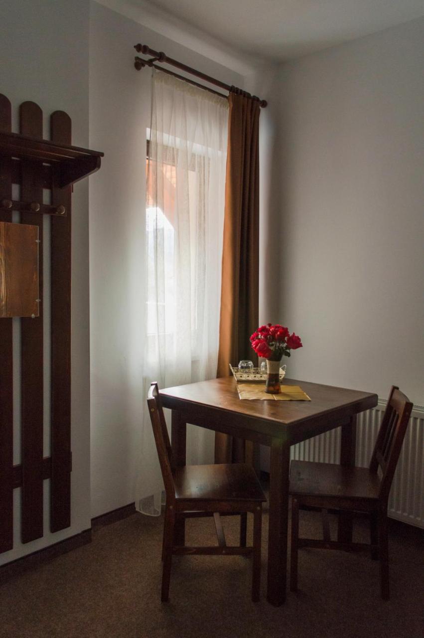 Pensiune Casa Ampeia Alba Iulia Zewnętrze zdjęcie